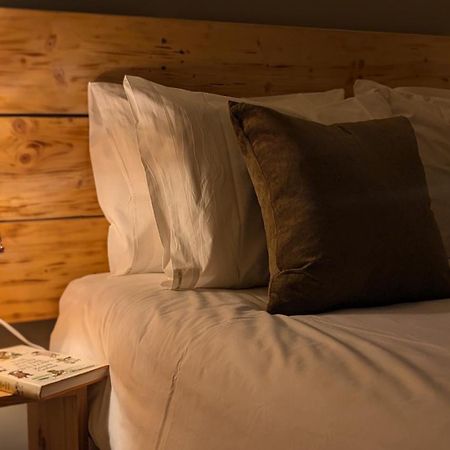 South Downs Eco Lodge & Camping East Meon Eksteriør bilde