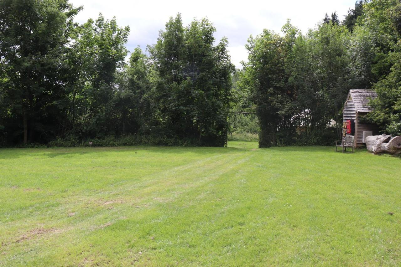 South Downs Eco Lodge & Camping East Meon Eksteriør bilde