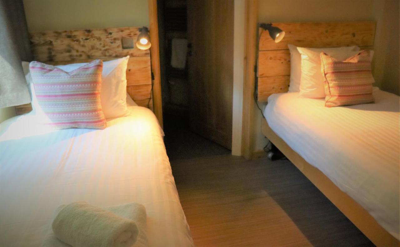 South Downs Eco Lodge & Camping East Meon Eksteriør bilde