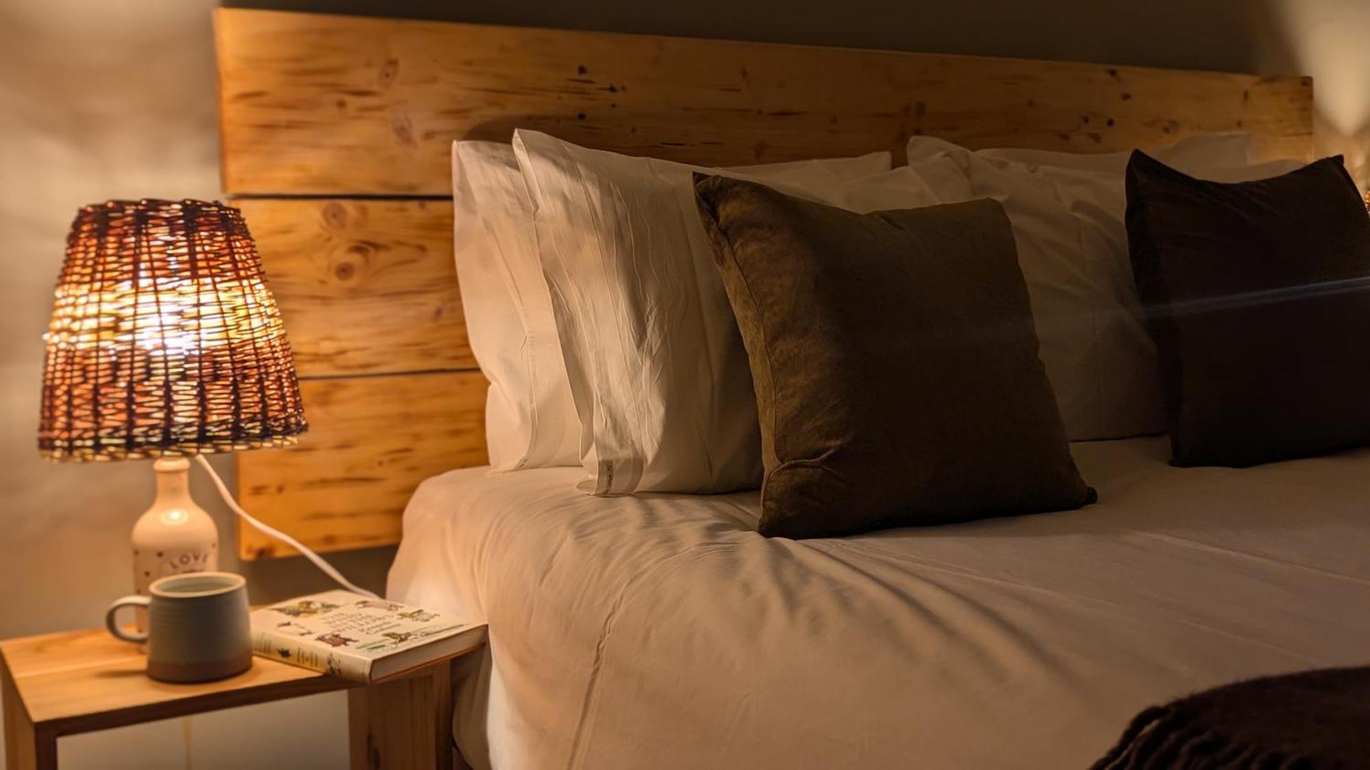 South Downs Eco Lodge & Camping East Meon Eksteriør bilde